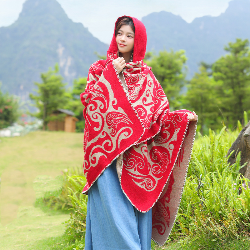 Novo Xale com Capuz Feminino,  - Go Ethnic Fashion avaliação e preço