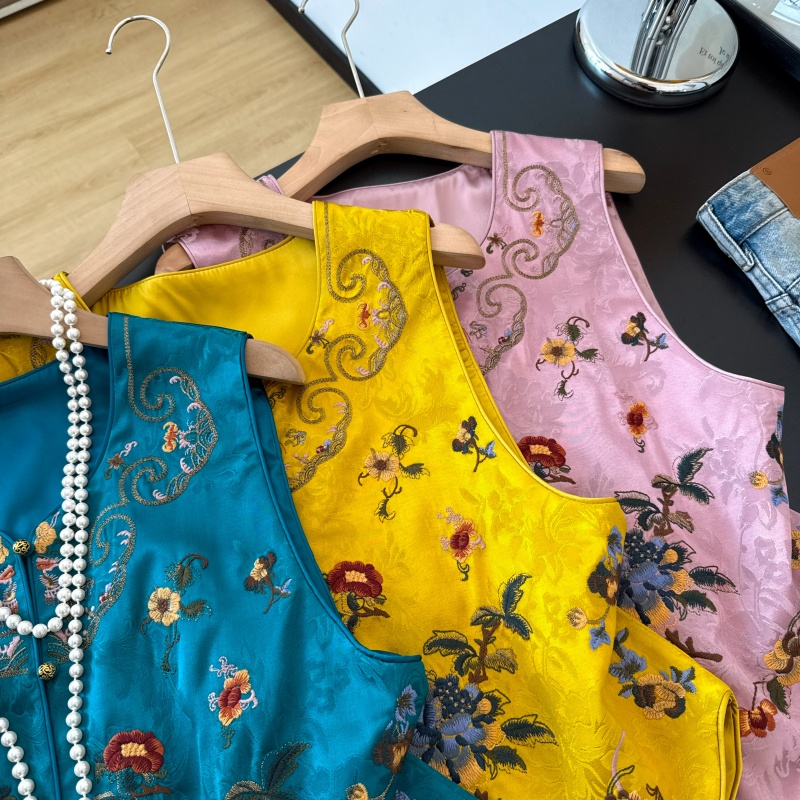 Novo Top Étnico Feminino com B - New Ethnic Fashion avaliação e preço